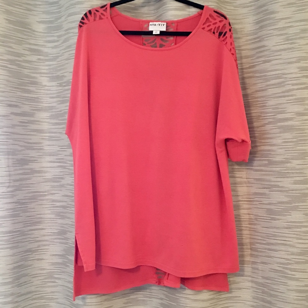 Gently Worn 3x Coral Top